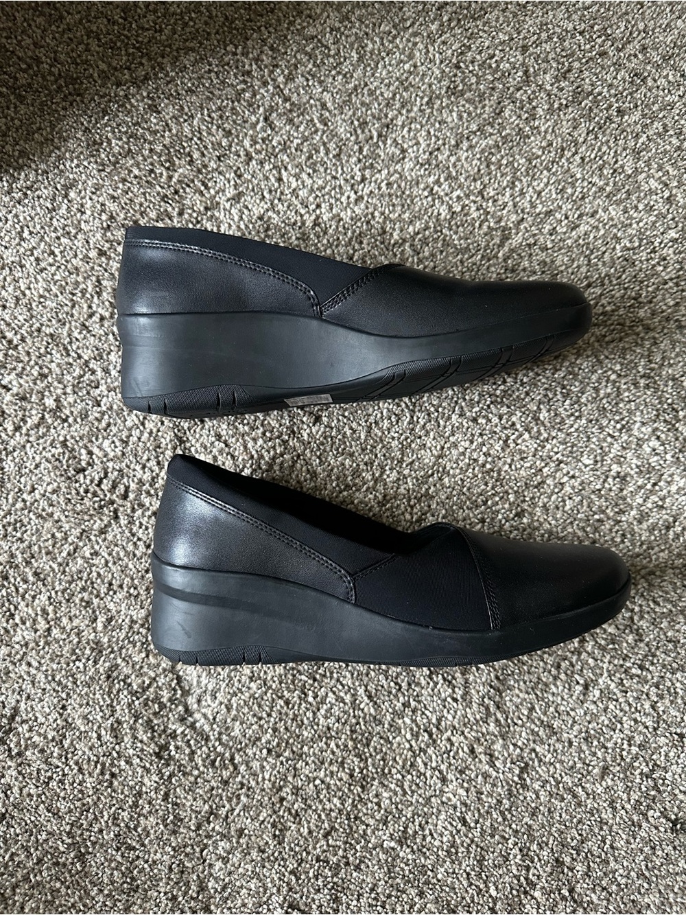 Clarks Black Slip-On Comfort Flats - Picture 6 of 9